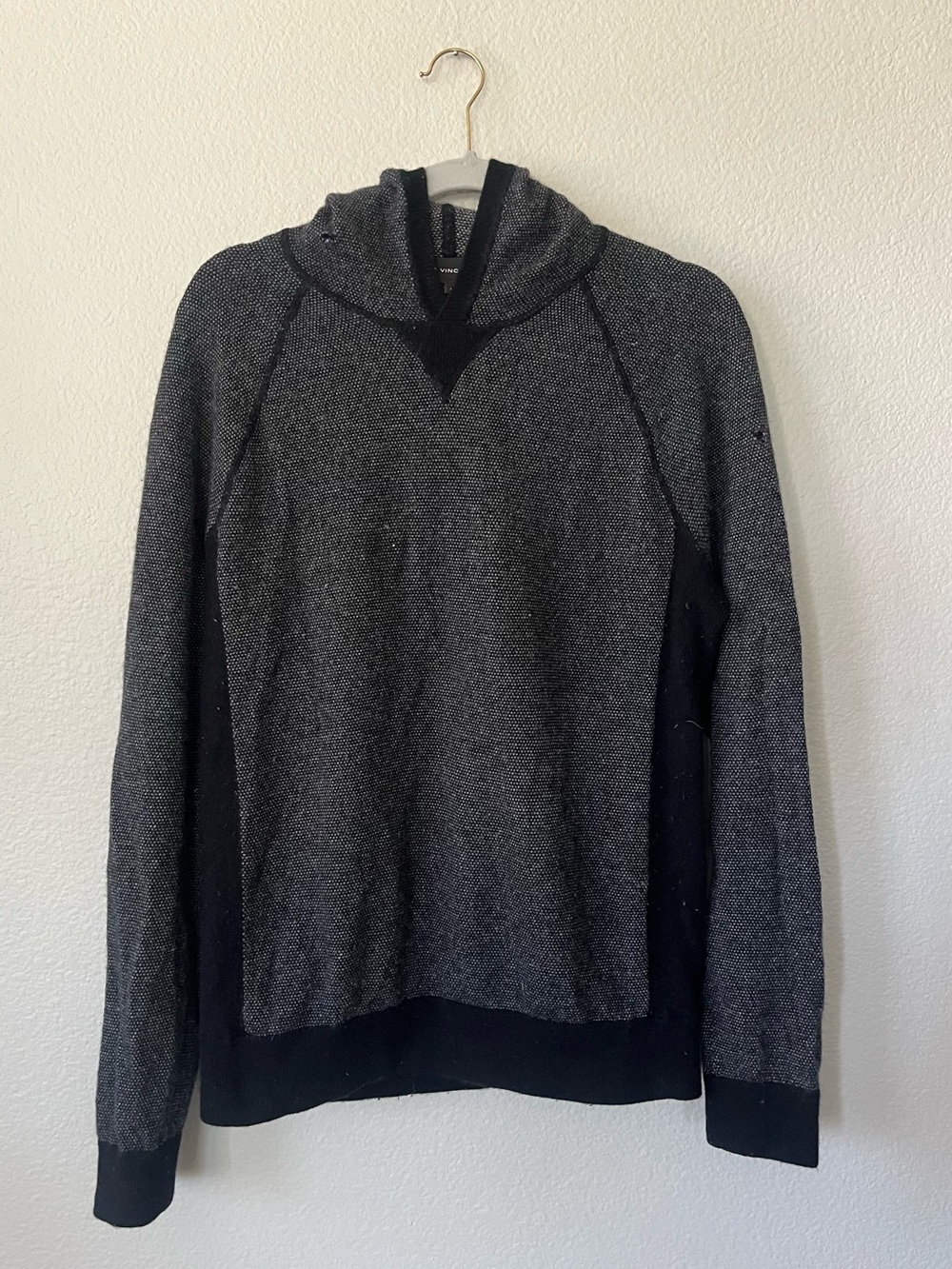 Vince Wool & Cashmere Gray and Black Crewneck Hoodie Sweater Mens Size M